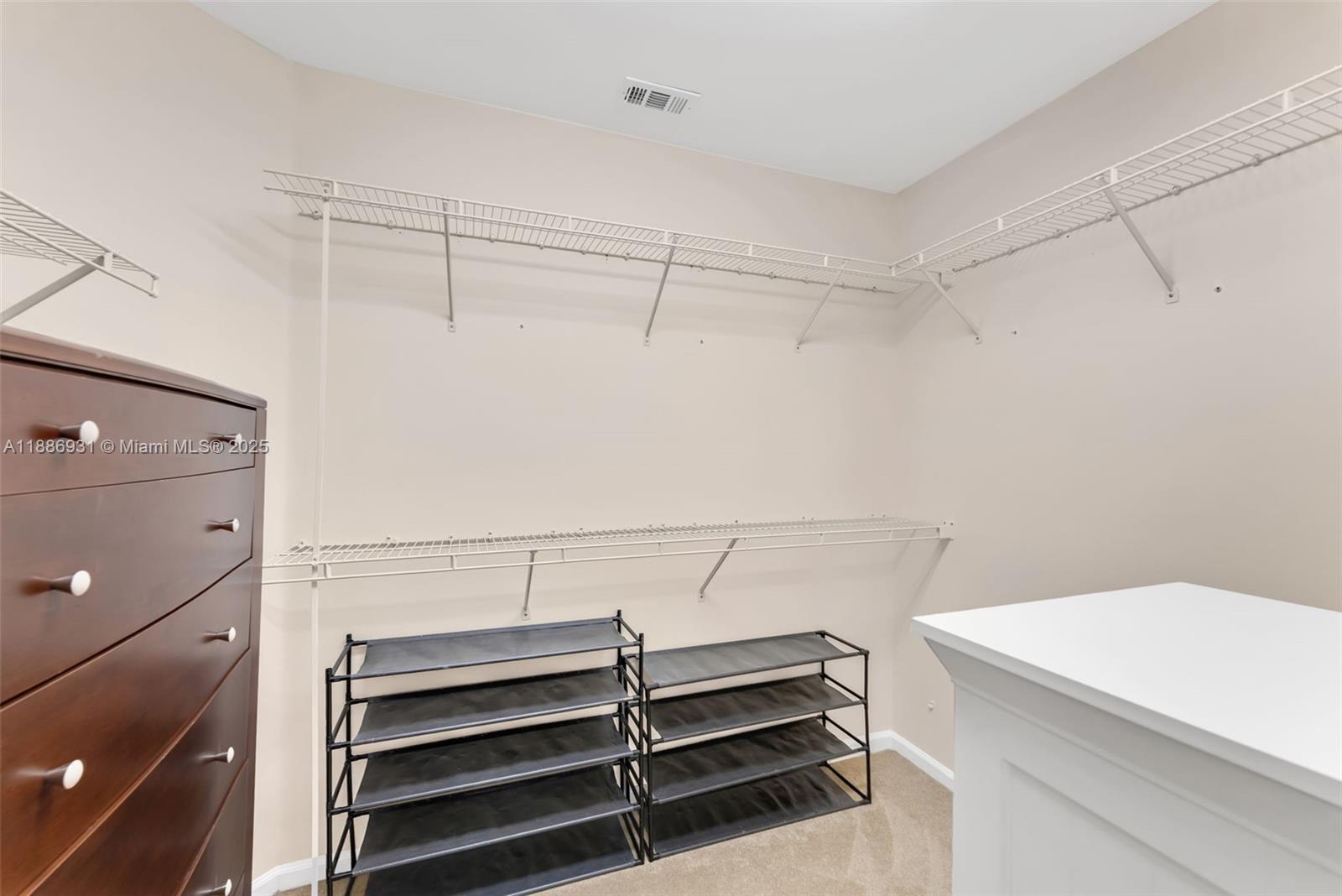 420 Montclaire Dr Weston, FL 33326