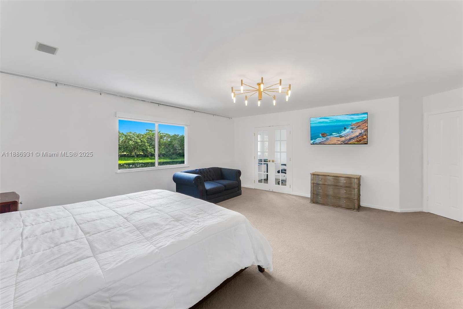 420 Montclaire Dr Weston, FL 33326