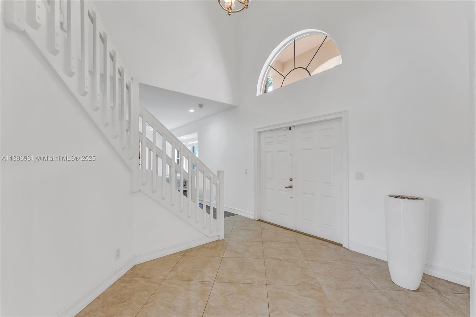 420 Montclaire Dr Weston, FL 33326