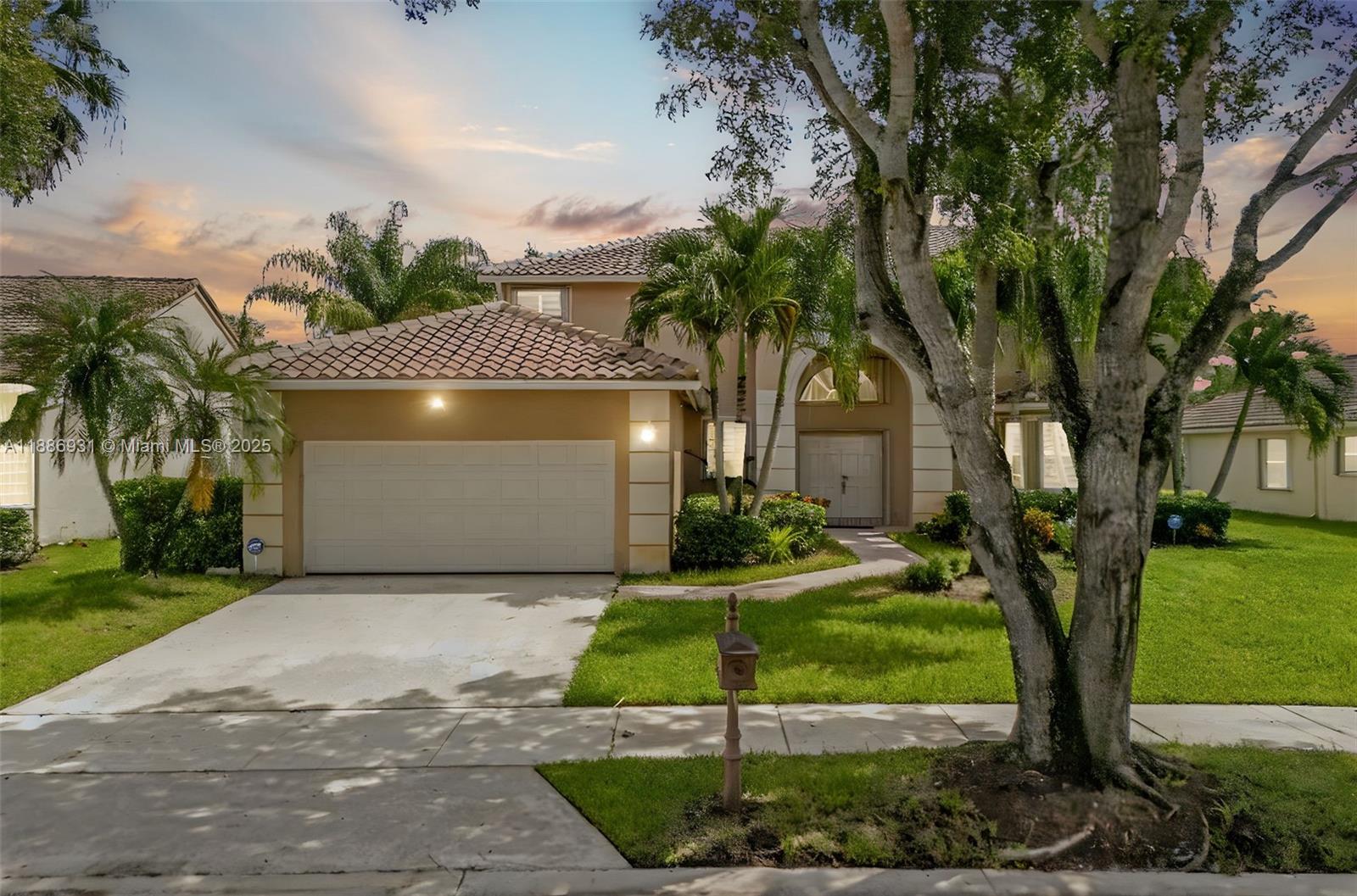 420 Montclaire Dr Weston, FL 33326