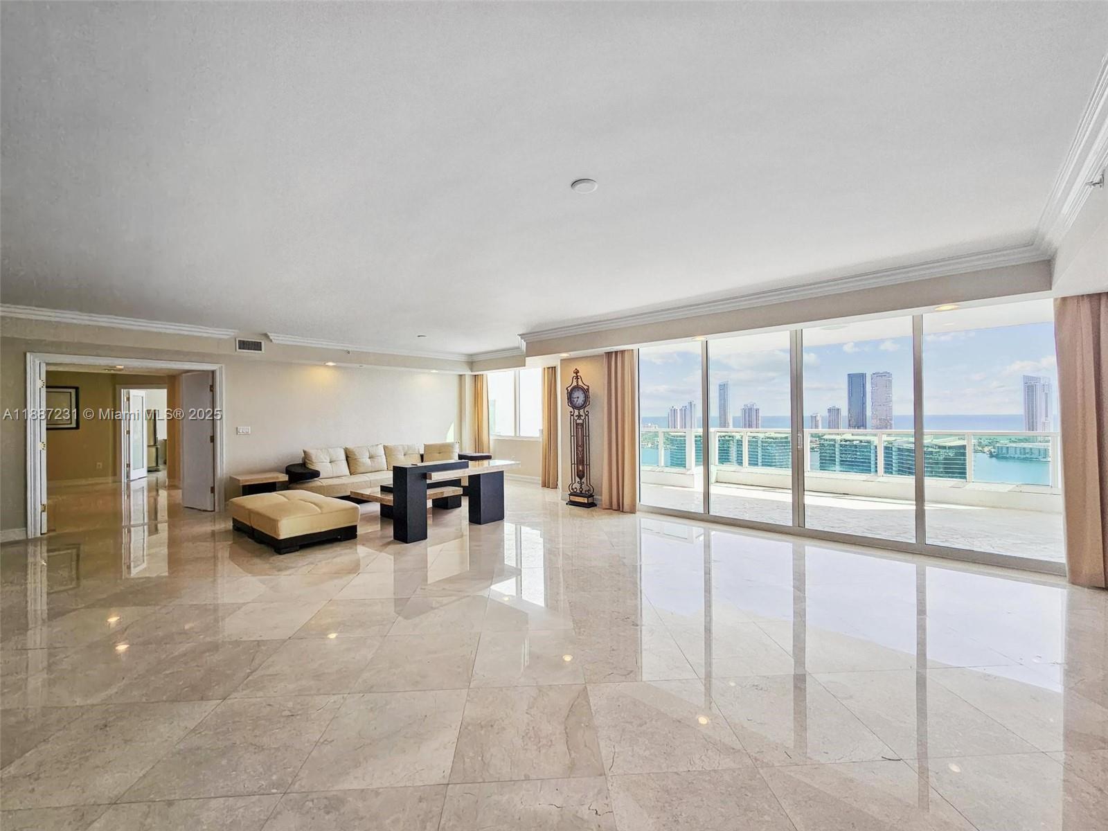 image The Peninsula Condo1