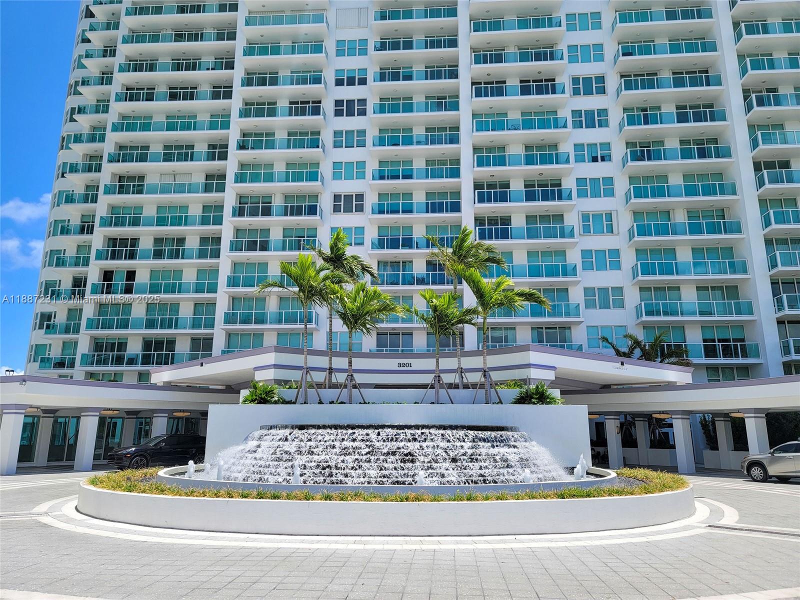image The Peninsula Condo30