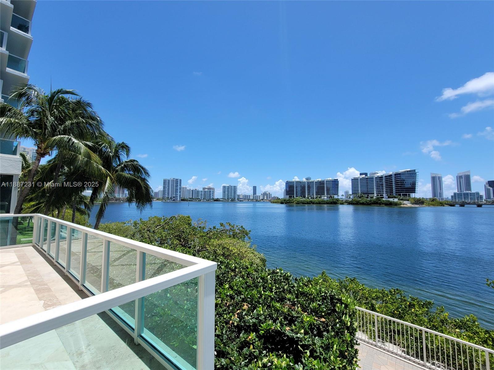 image The Peninsula Condo46