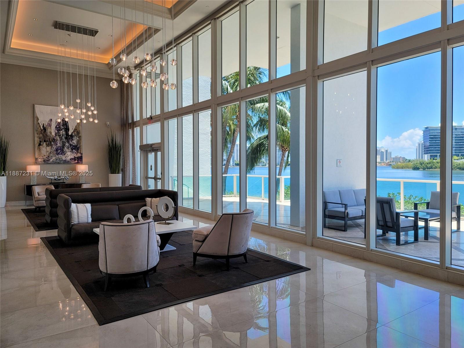 image The Peninsula Condo53