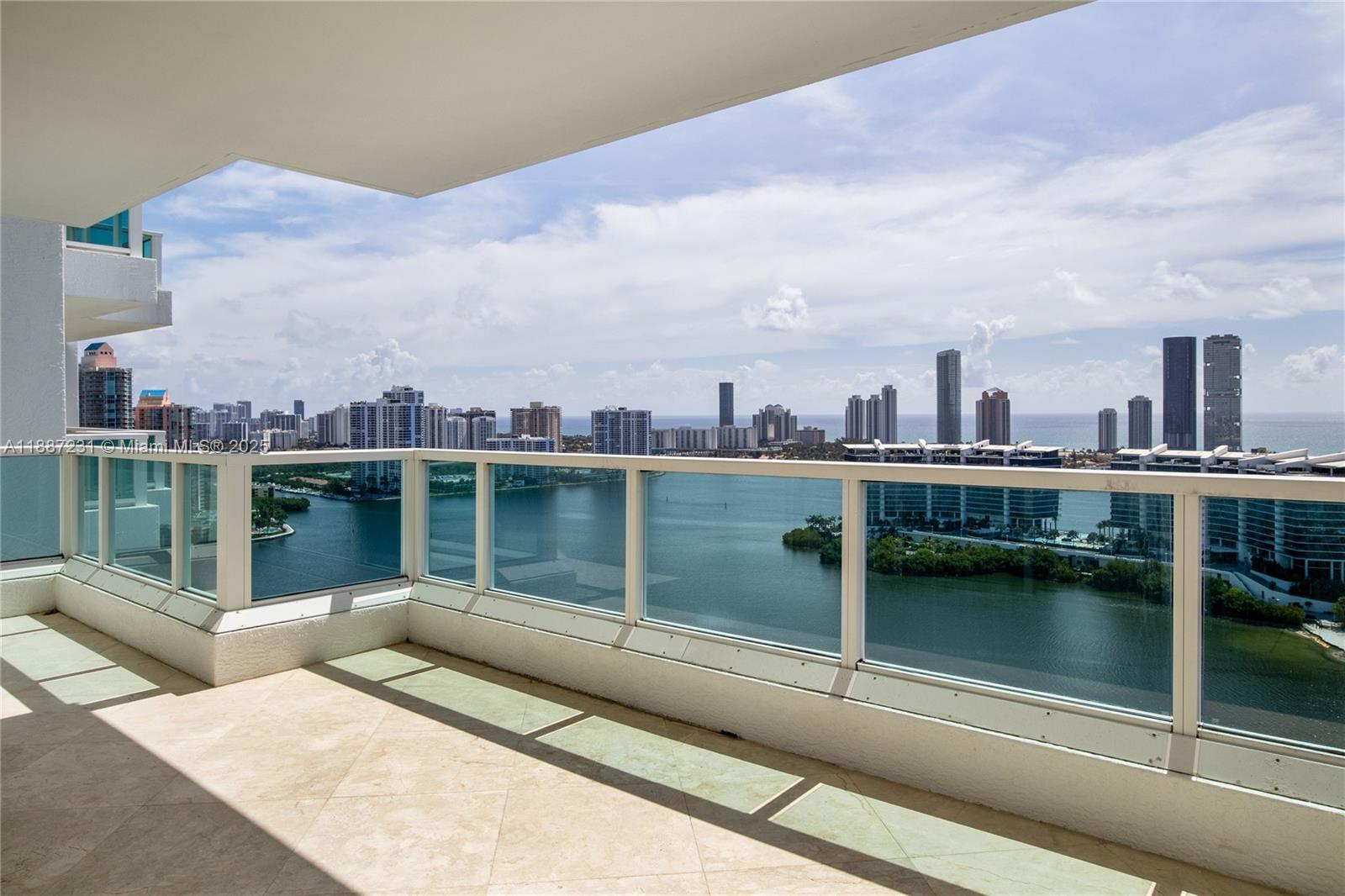 image The Peninsula Condo8