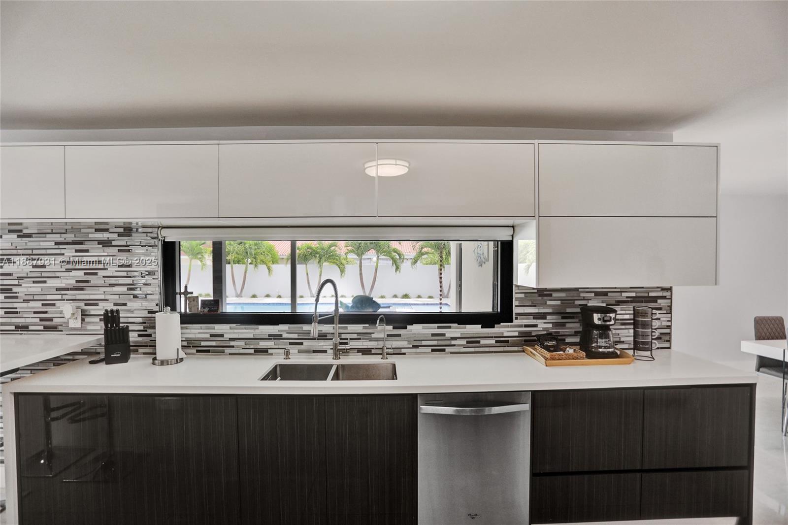 6201 SW 107th Ave Miami, FL 33173