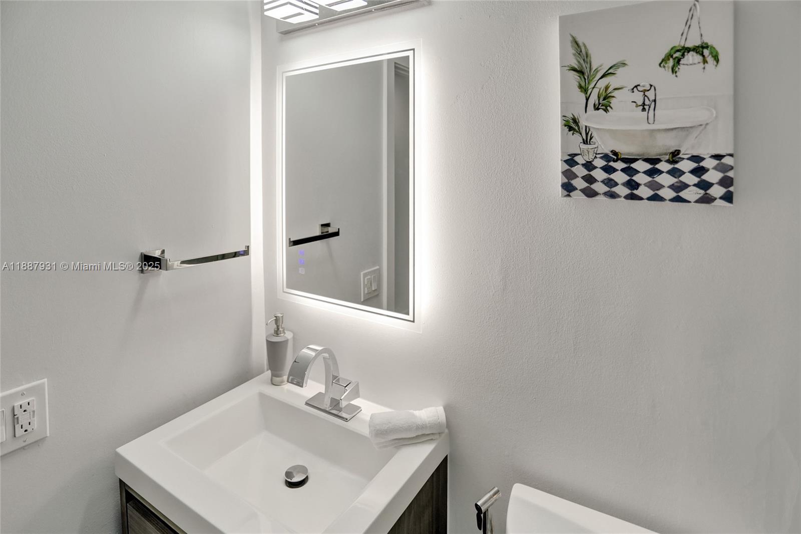 6201 SW 107th Ave Miami, FL 33173