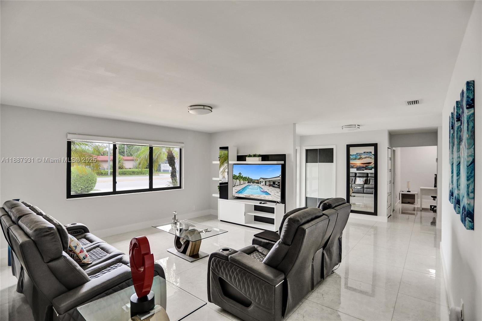 6201 SW 107th Ave Miami, FL 33173