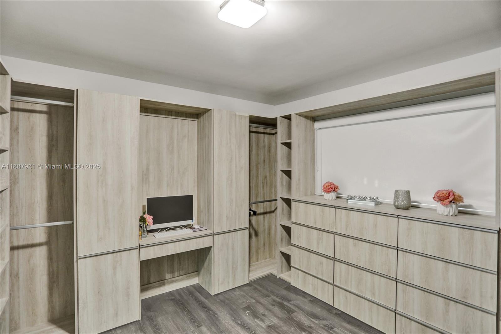 6201 SW 107th Ave Miami, FL 33173