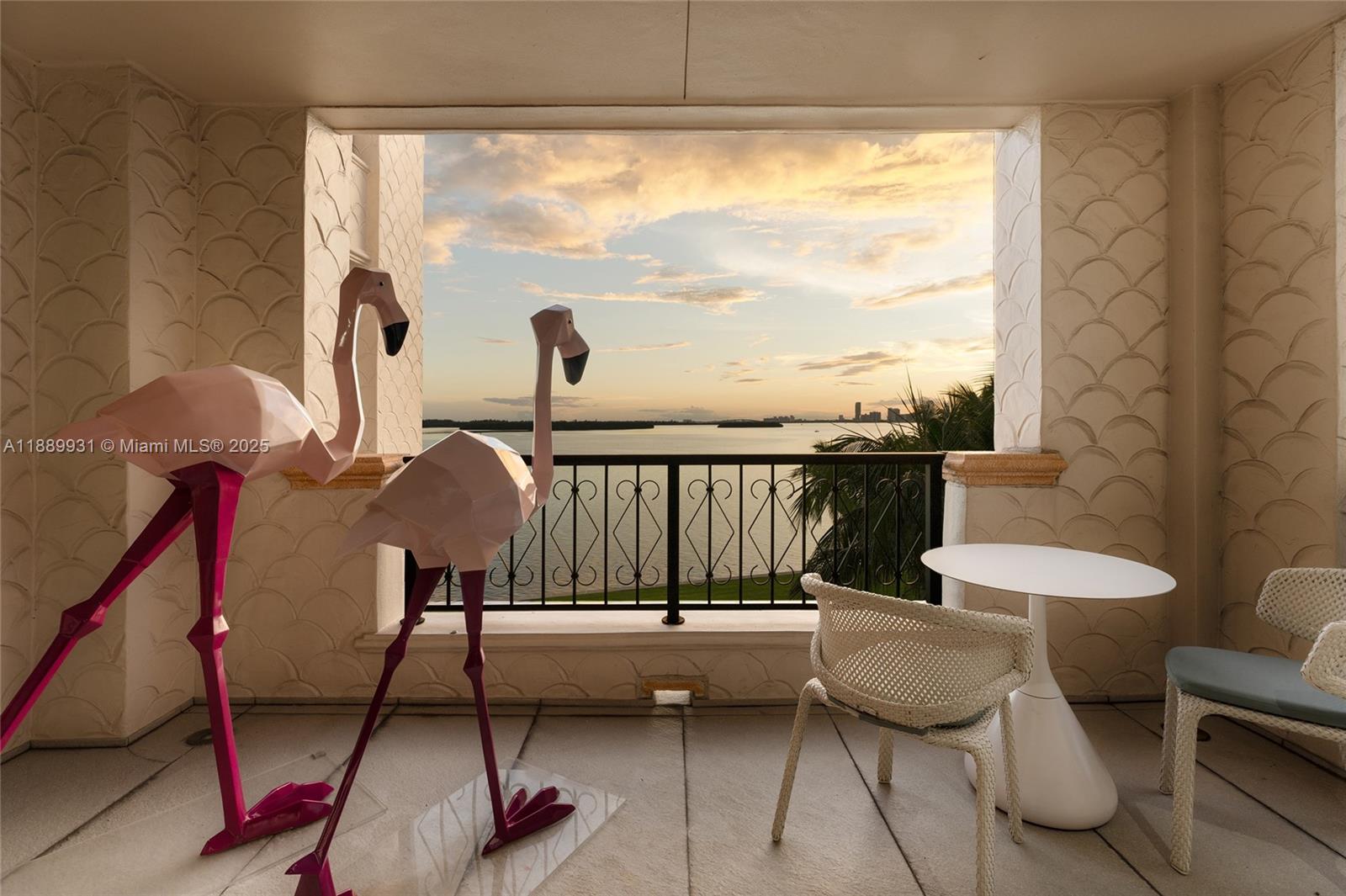 5134 Fisher Is Dr #5134 Miami Beach, FL 33109