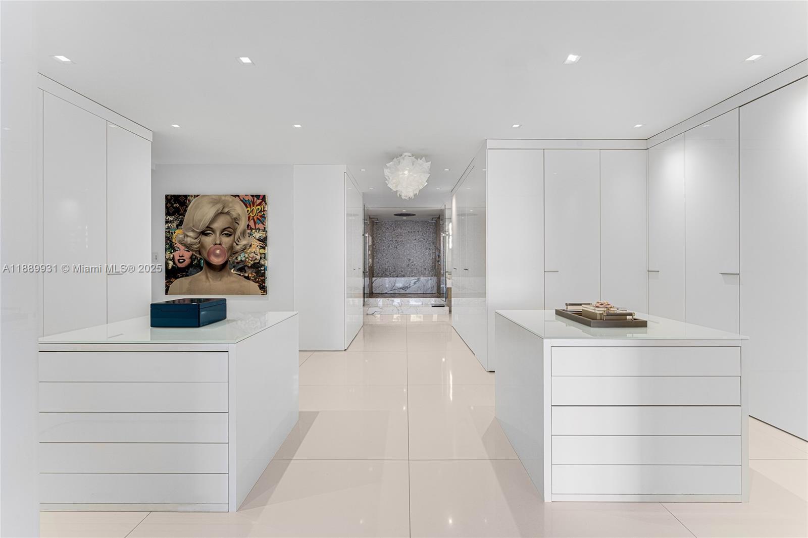 5134 Fisher Is Dr #5134 Miami Beach, FL 33109