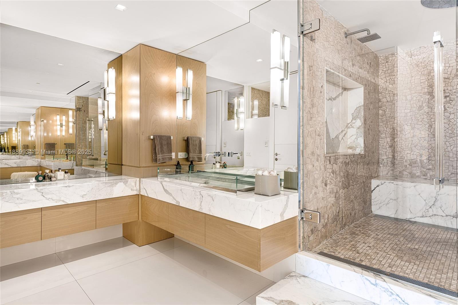 5134 Fisher Is Dr #5134 Miami Beach, FL 33109