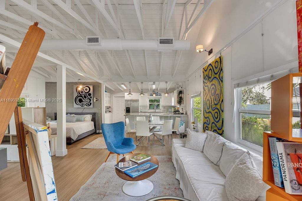 122 Florida Ave