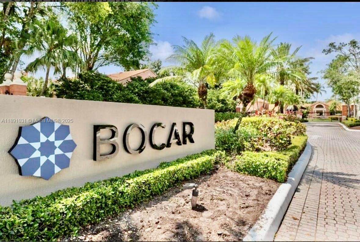 3239 Clint Moore Rd #207