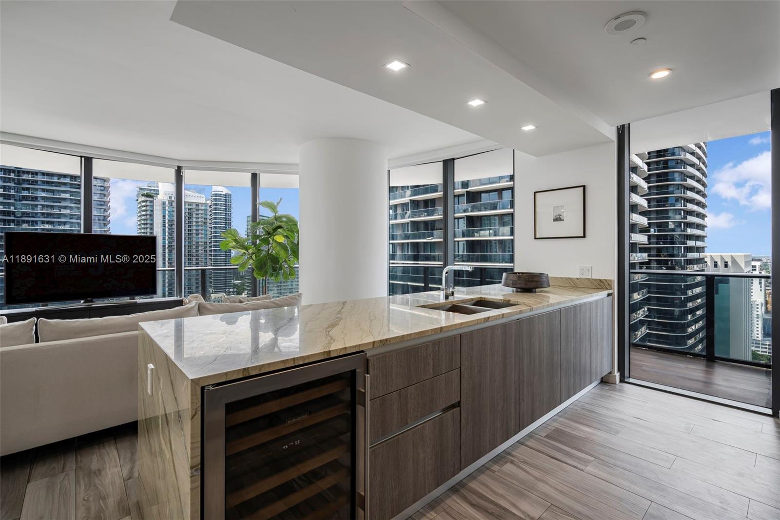 801 S Miami Ave #2901 Miami, FL 33130 801 S Miami Ave #2901 Miami, FL 33130