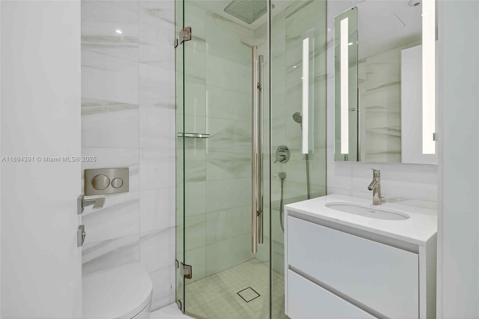 300 Biscayne Blvd Way #501 Miami, FL 33131