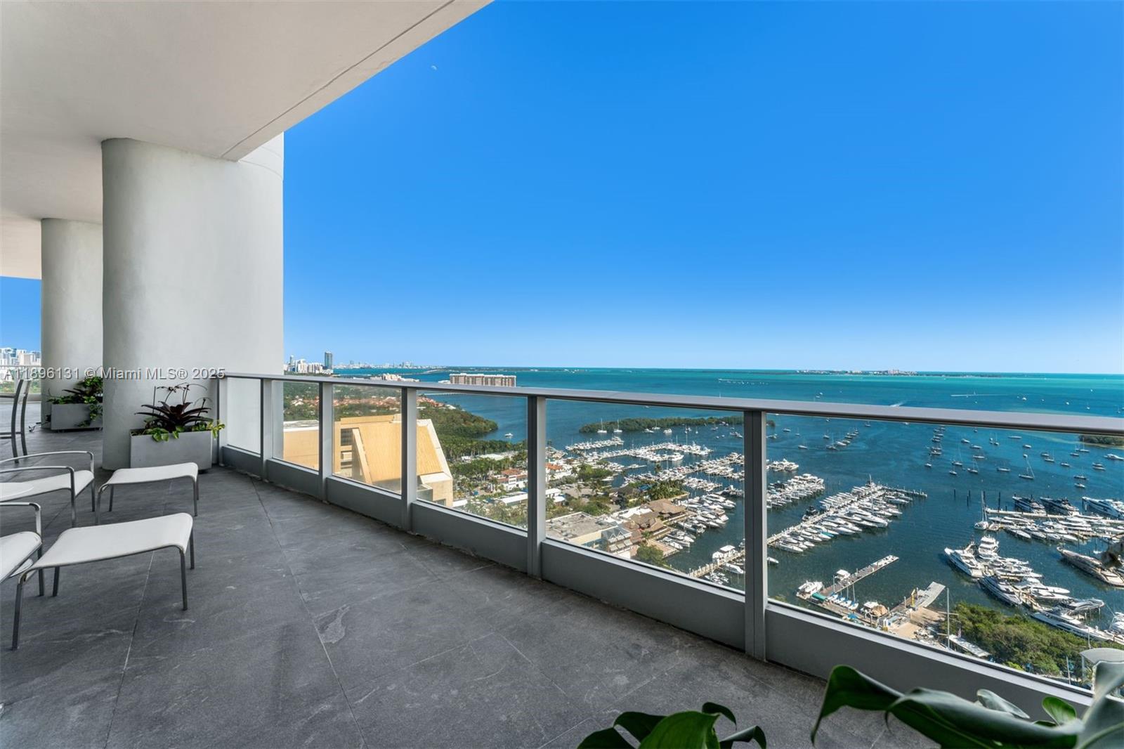 2627 S Bayshore Dr #3201 Miami, FL 33133