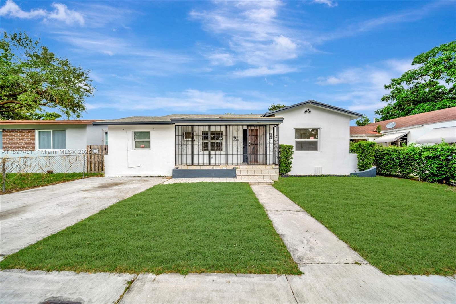 919 NW 76th St