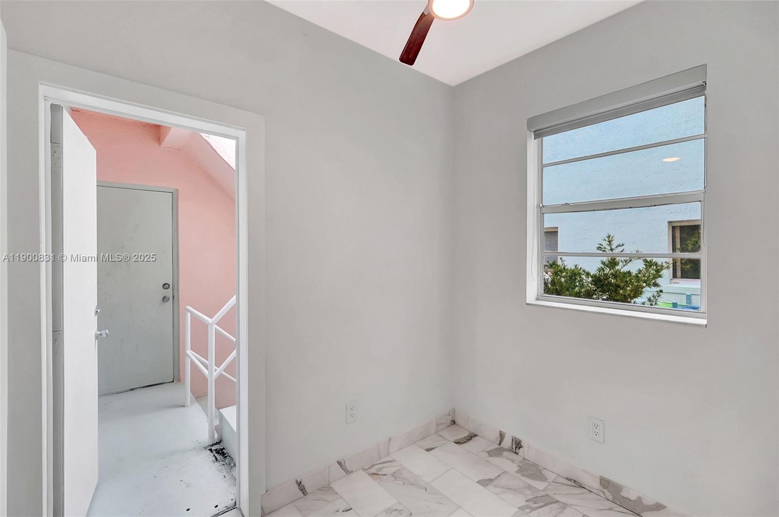 6881 Bay Dr #7 Miami Beach, FL 33141