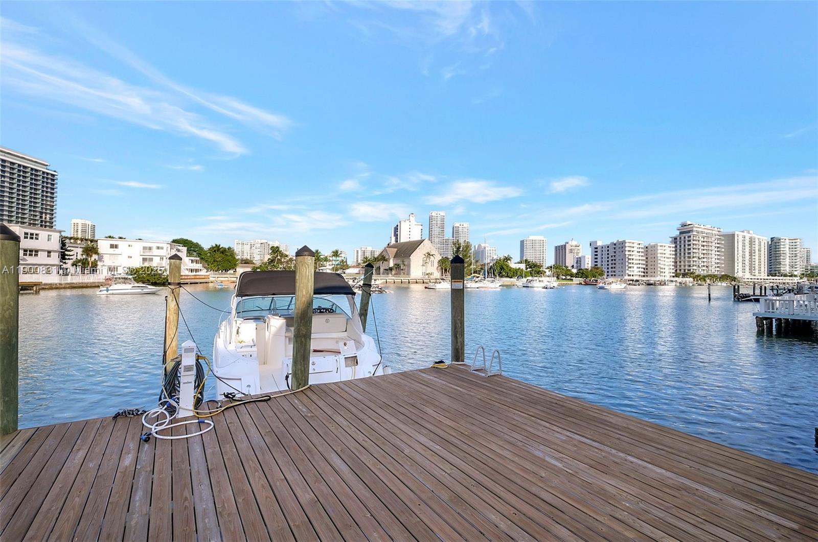 6881 Bay Dr #7 Miami Beach, FL 33141