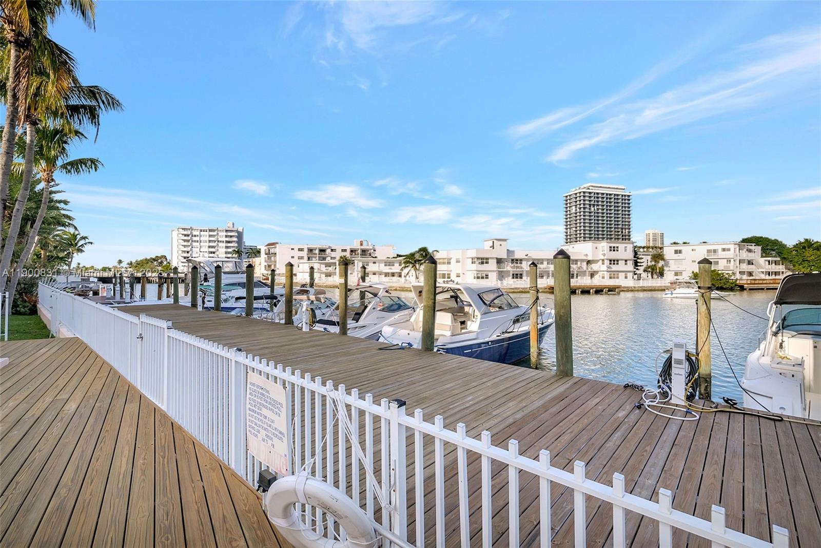 6881 Bay Dr #7 Miami Beach, FL 33141