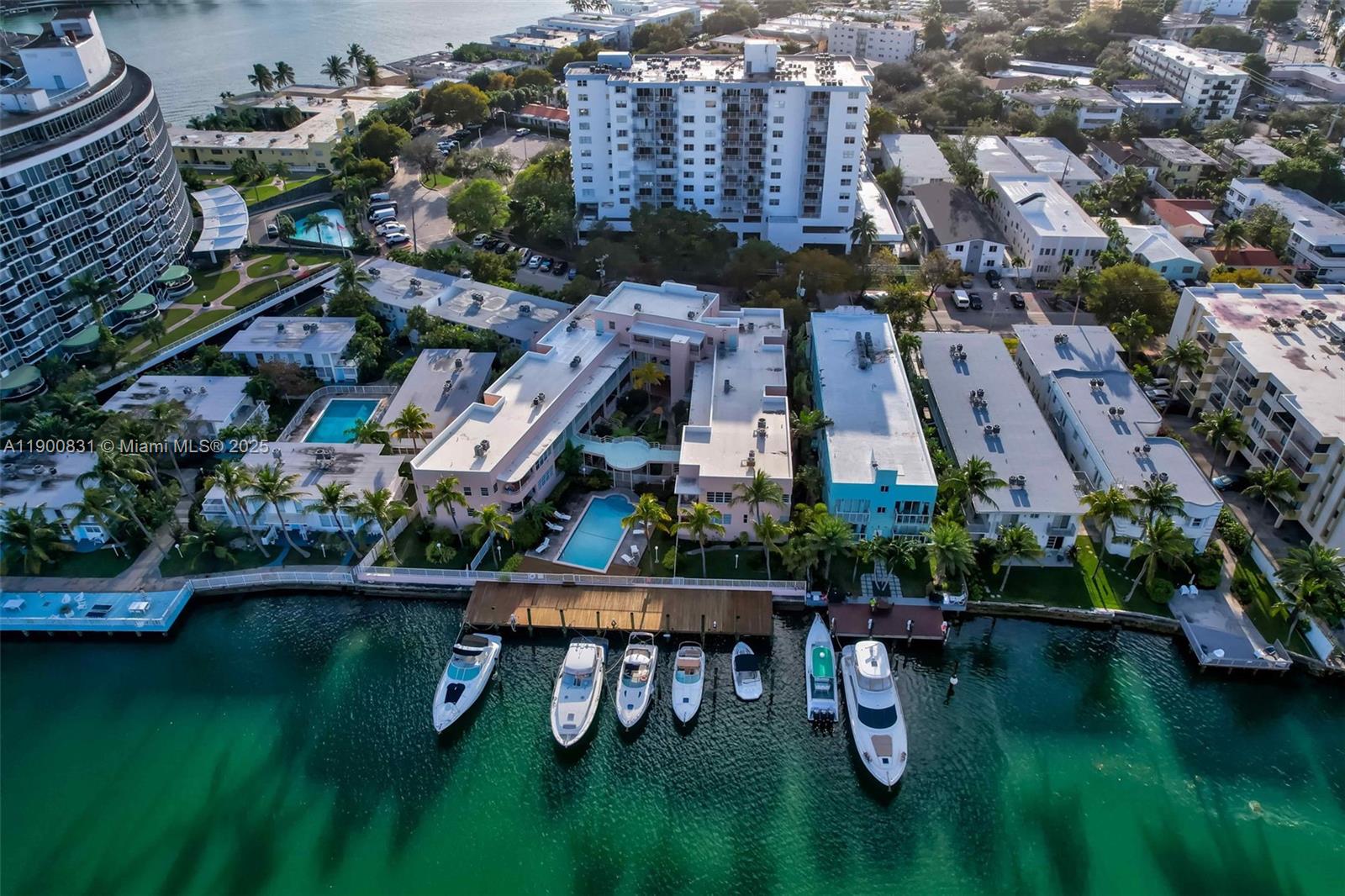 6881 Bay Dr #7 Miami Beach, FL 33141