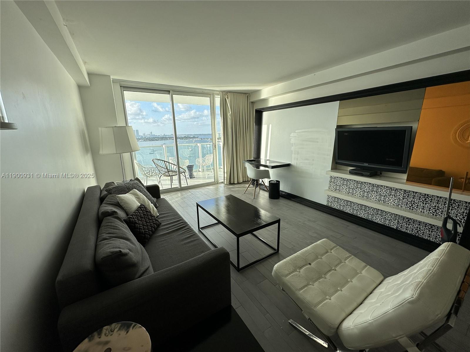 image Mondrian South Beach1