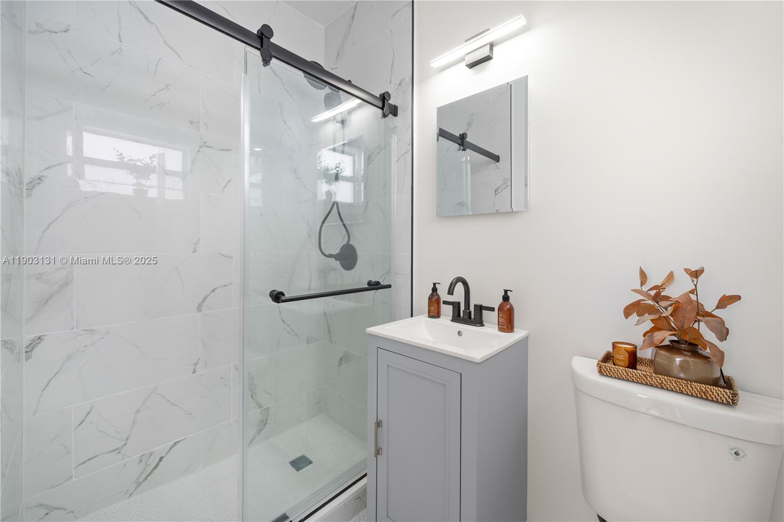 1271 NE 159th St North Miami Beach, FL 33162