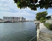 980 NW N Riv Dr #27 Miami, FL 33136