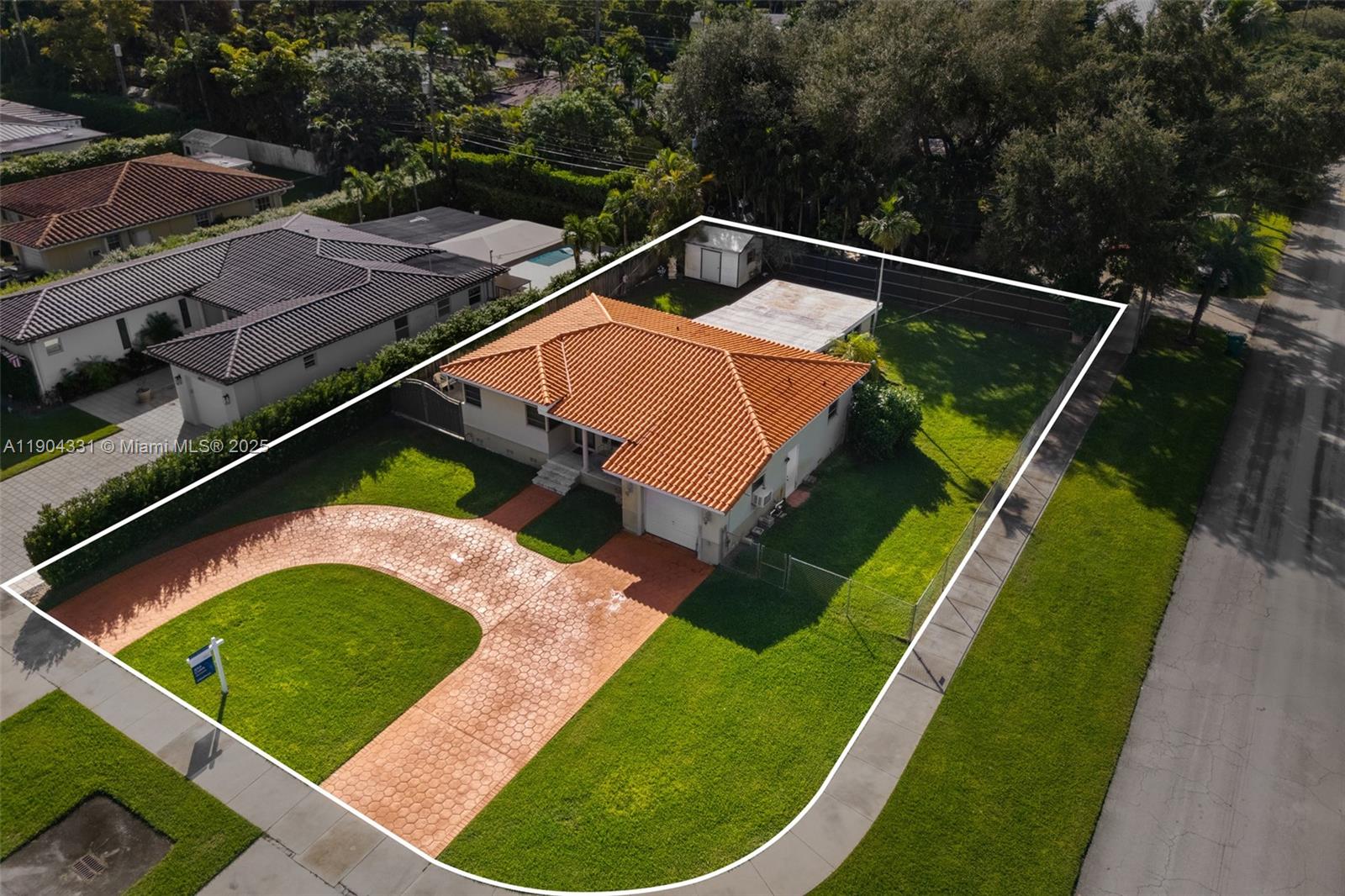 6040 SW 29th St Miami, FL 33155