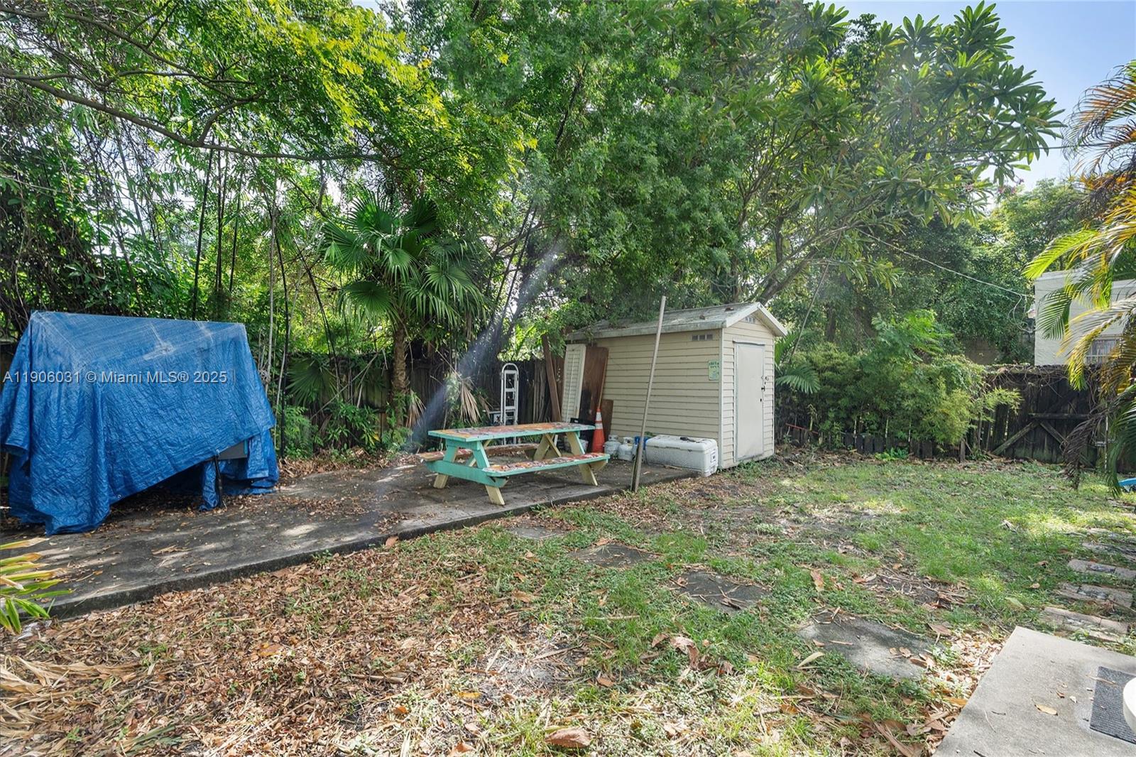 4815 NW 6th Ave Miami, FL 33127