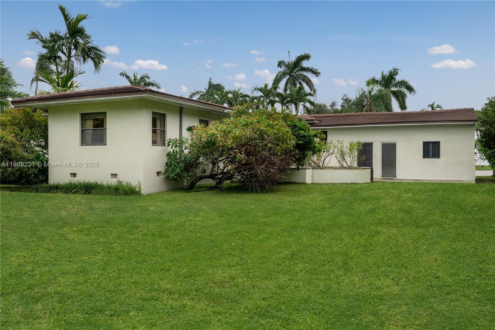 145 Harbour Way Bal Harbour, FL 33154