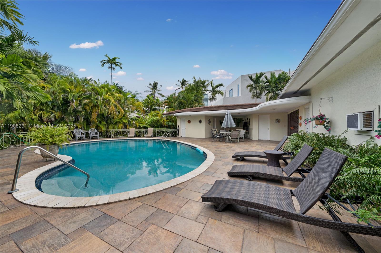 145 Harbour Way Bal Harbour, FL 33154
