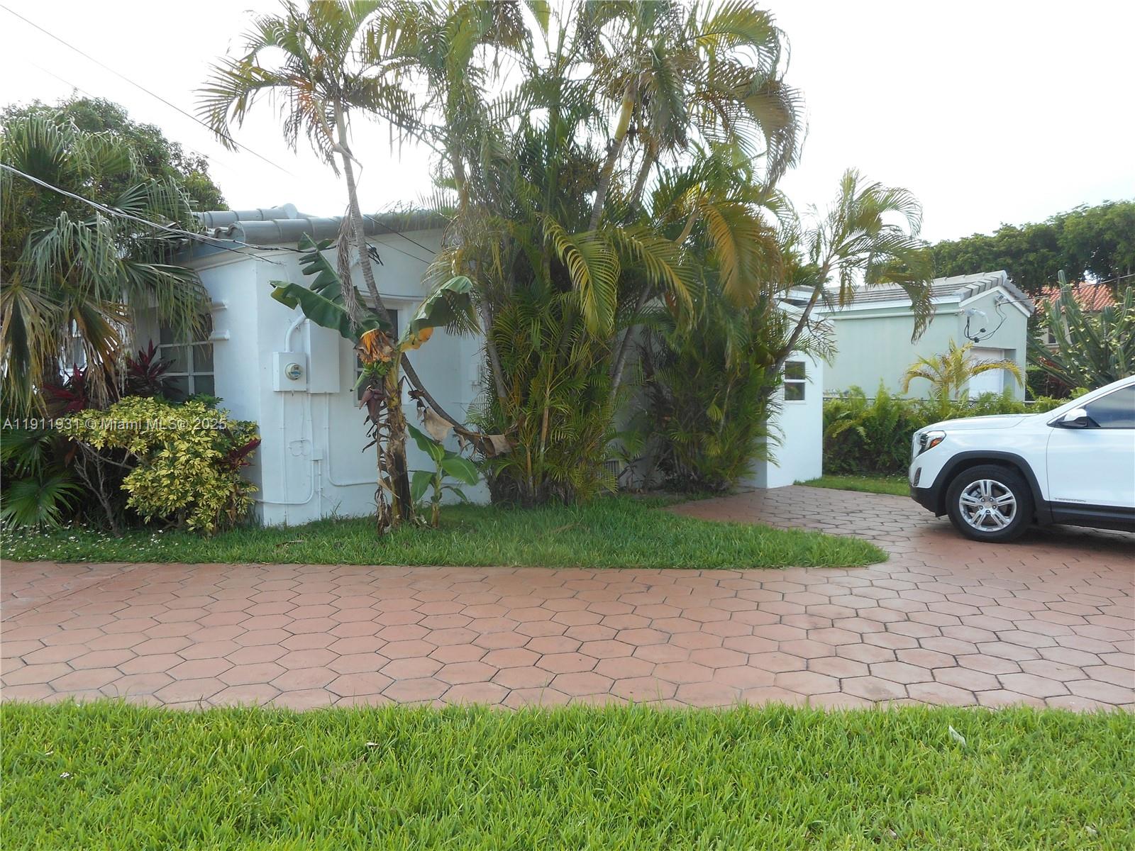 420 88th St Surfside, FL 33154