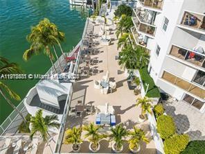 5880 Collins Ave #1006 Miami Beach, FL 33140