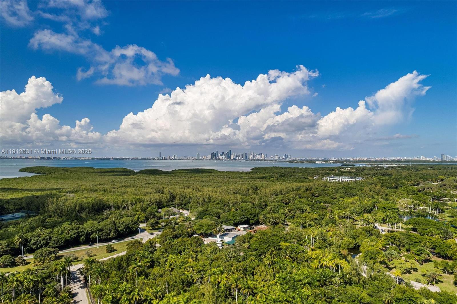 155 Ocean Ln Dr #1002 Key Biscayne, FL 33149