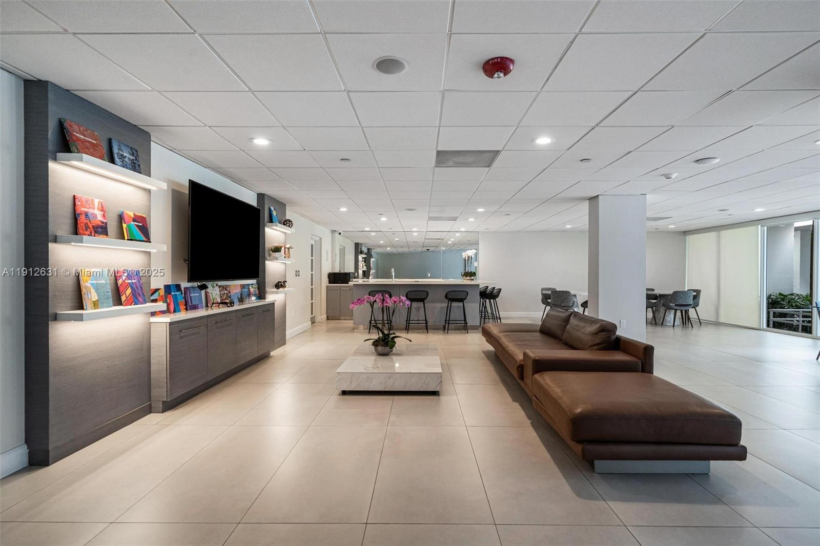 155 Ocean Ln Dr #1002 Key Biscayne, FL 33149