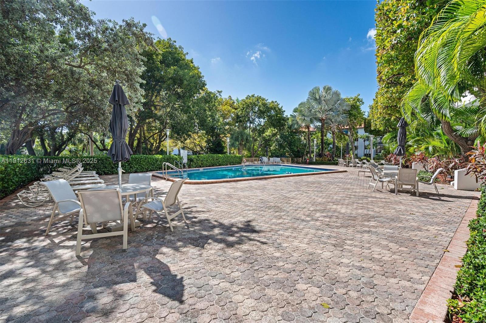 155 Ocean Ln Dr #1002 Key Biscayne, FL 33149