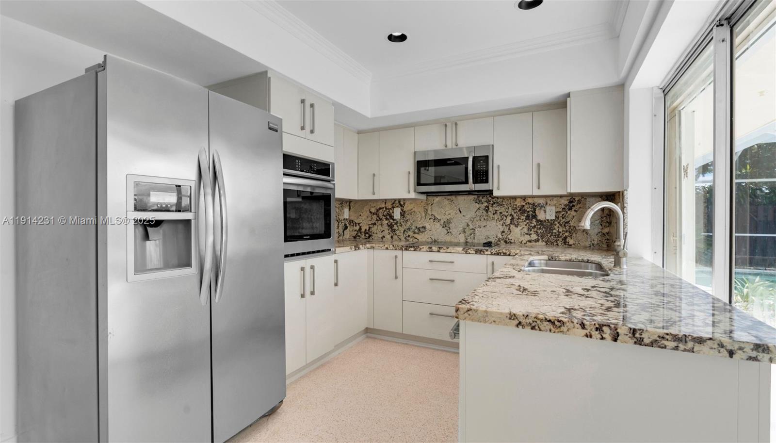 1430 NE 57th Ct Fort Lauderdale, FL 33334