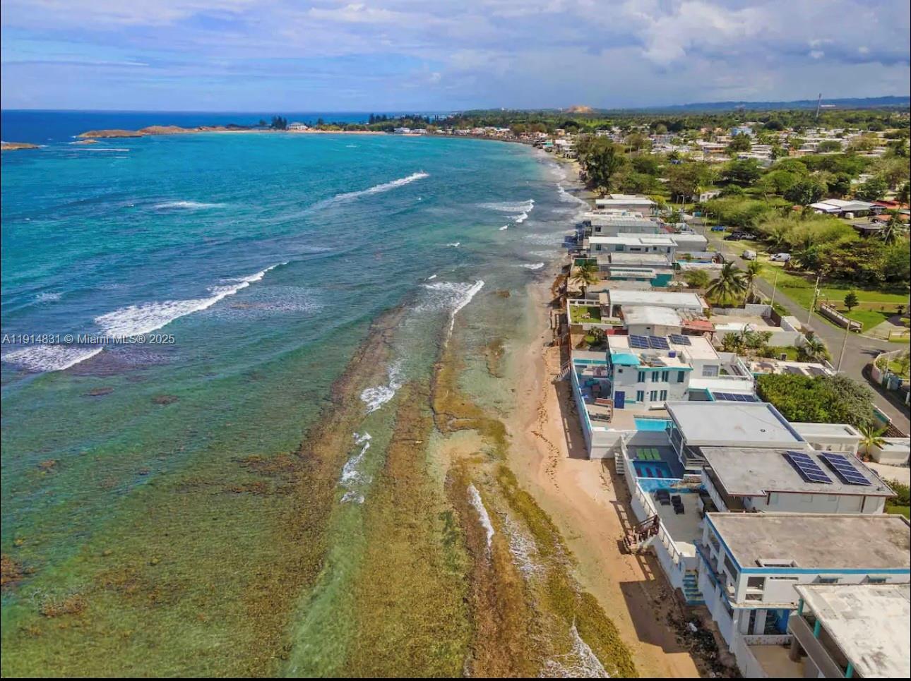 78 Jaime Brull Vega Baja, PR, 693