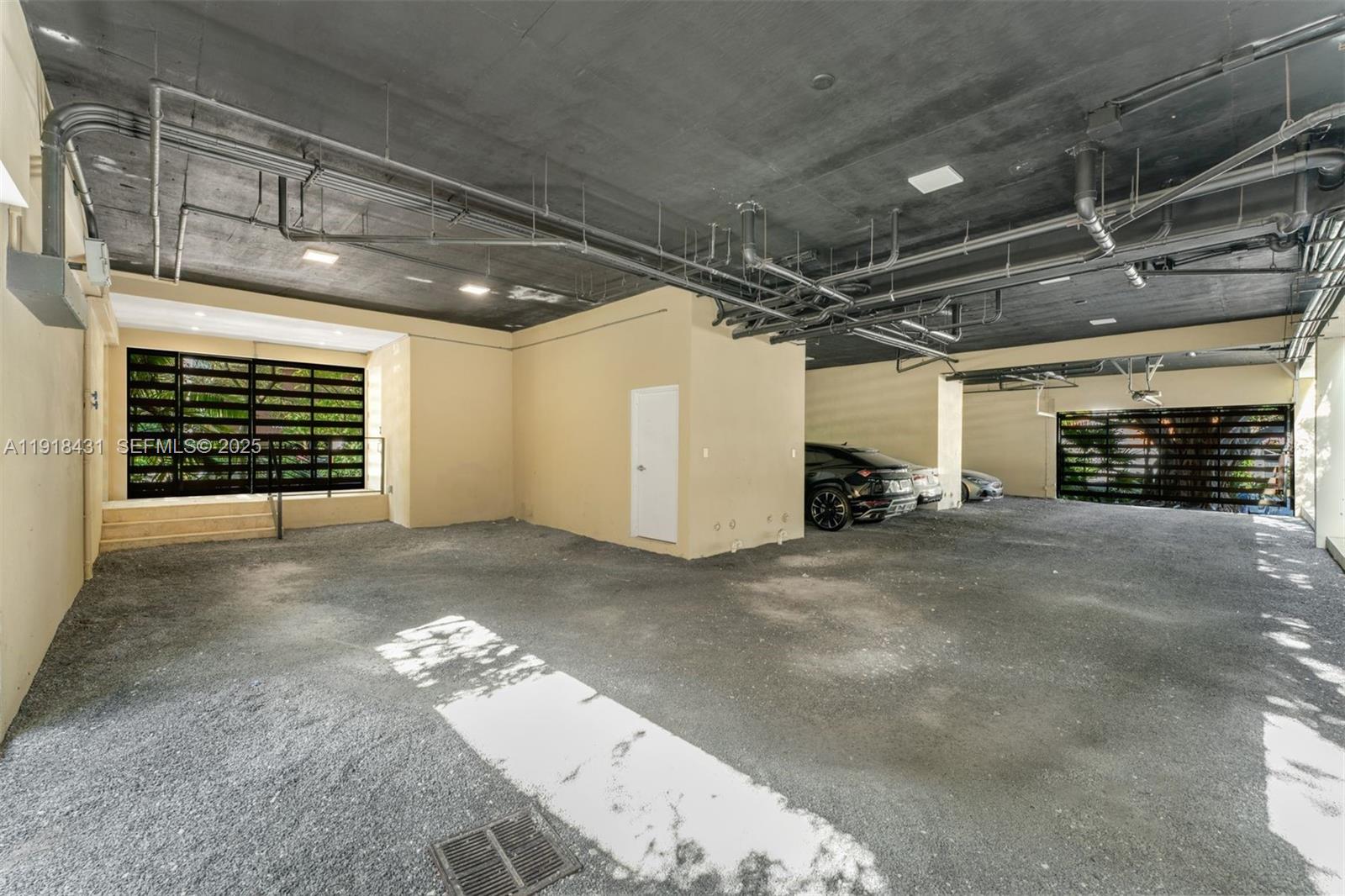 1525 Bay Rd #1525 Miami Beach, FL 33139