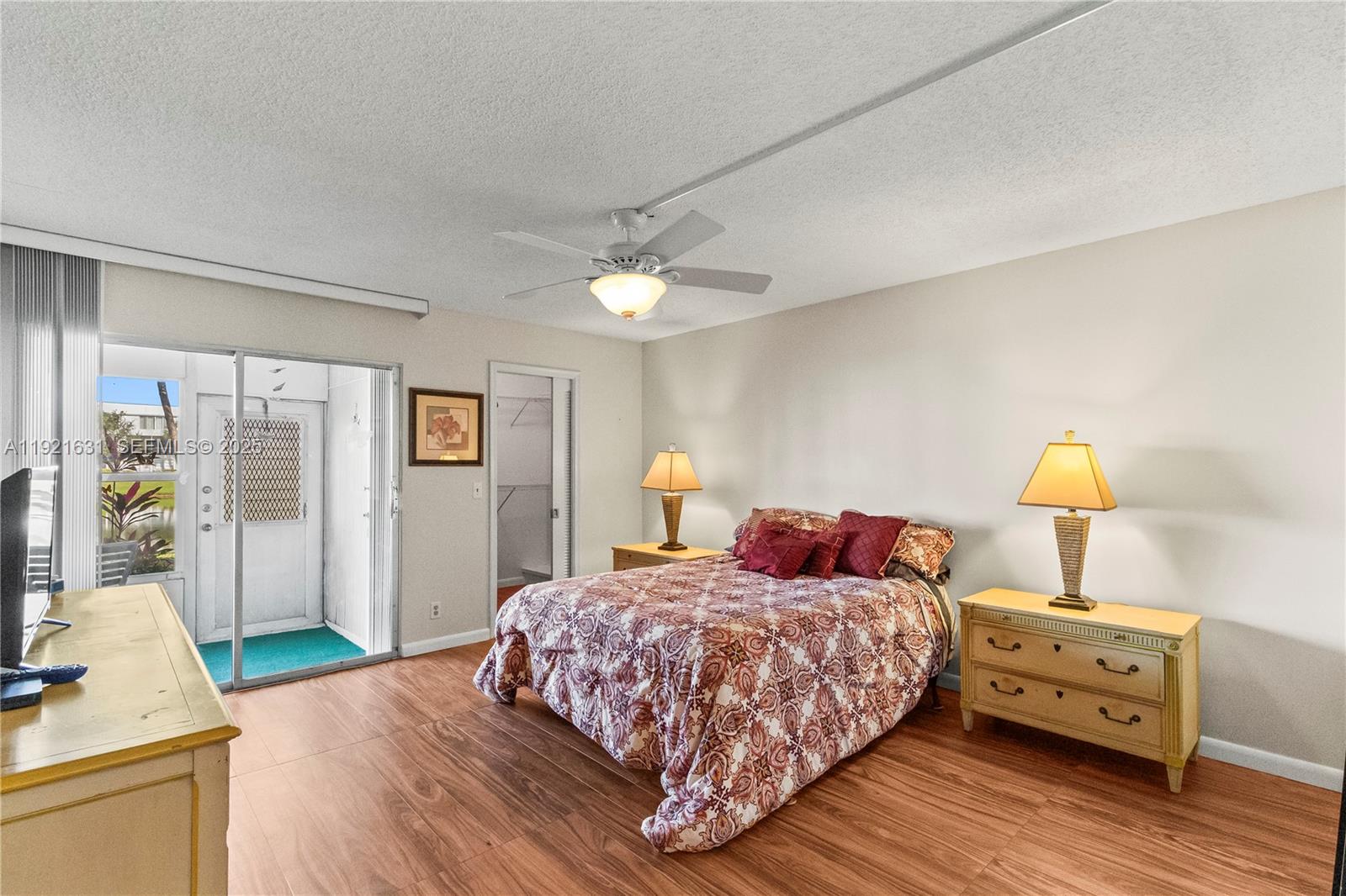 105 Wellington L West Palm Beach, FL 33417