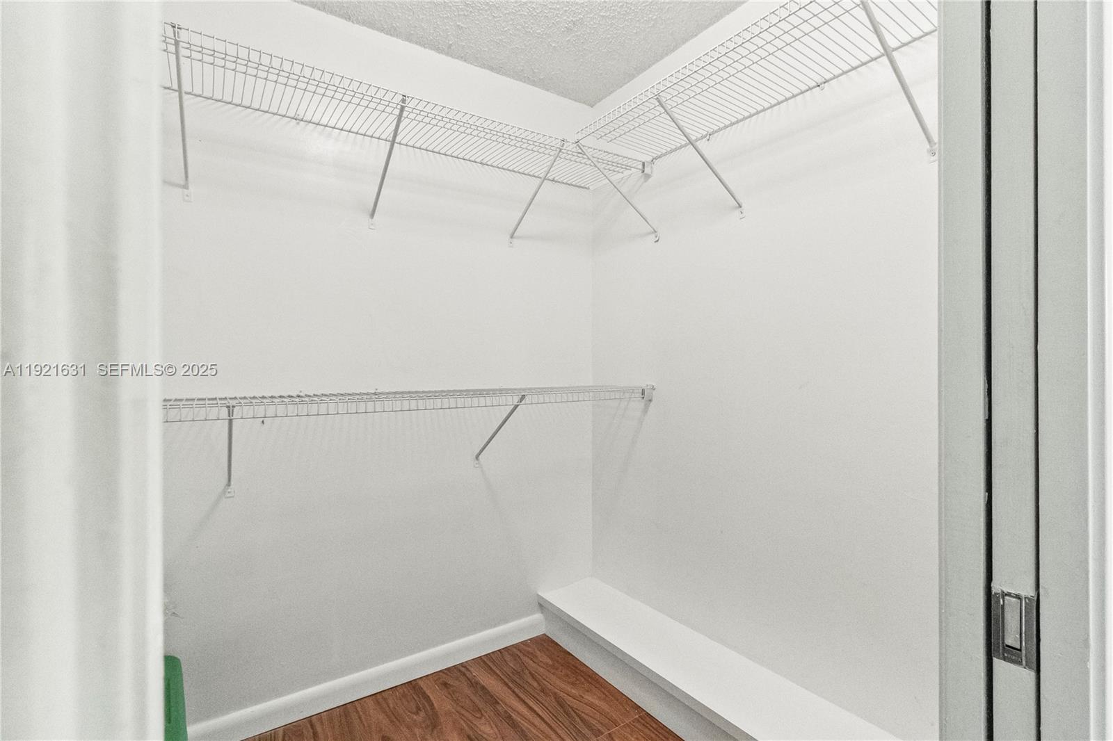 105 Wellington L West Palm Beach, FL 33417