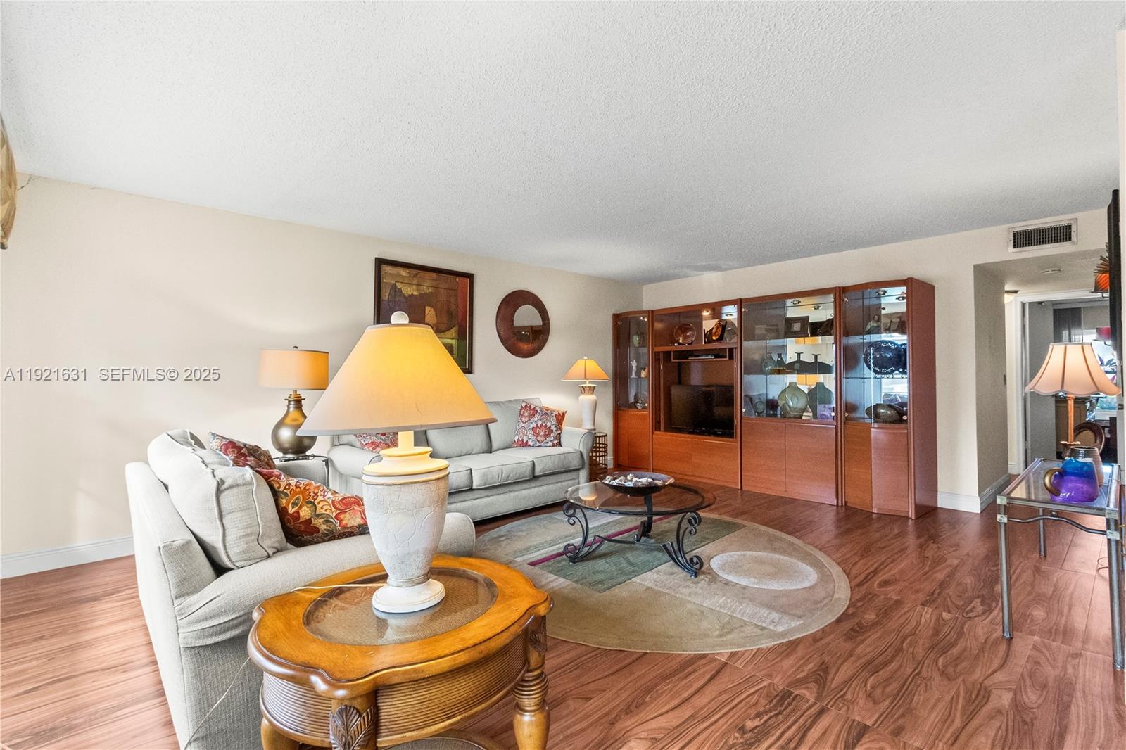 105 Wellington L West Palm Beach, FL 33417