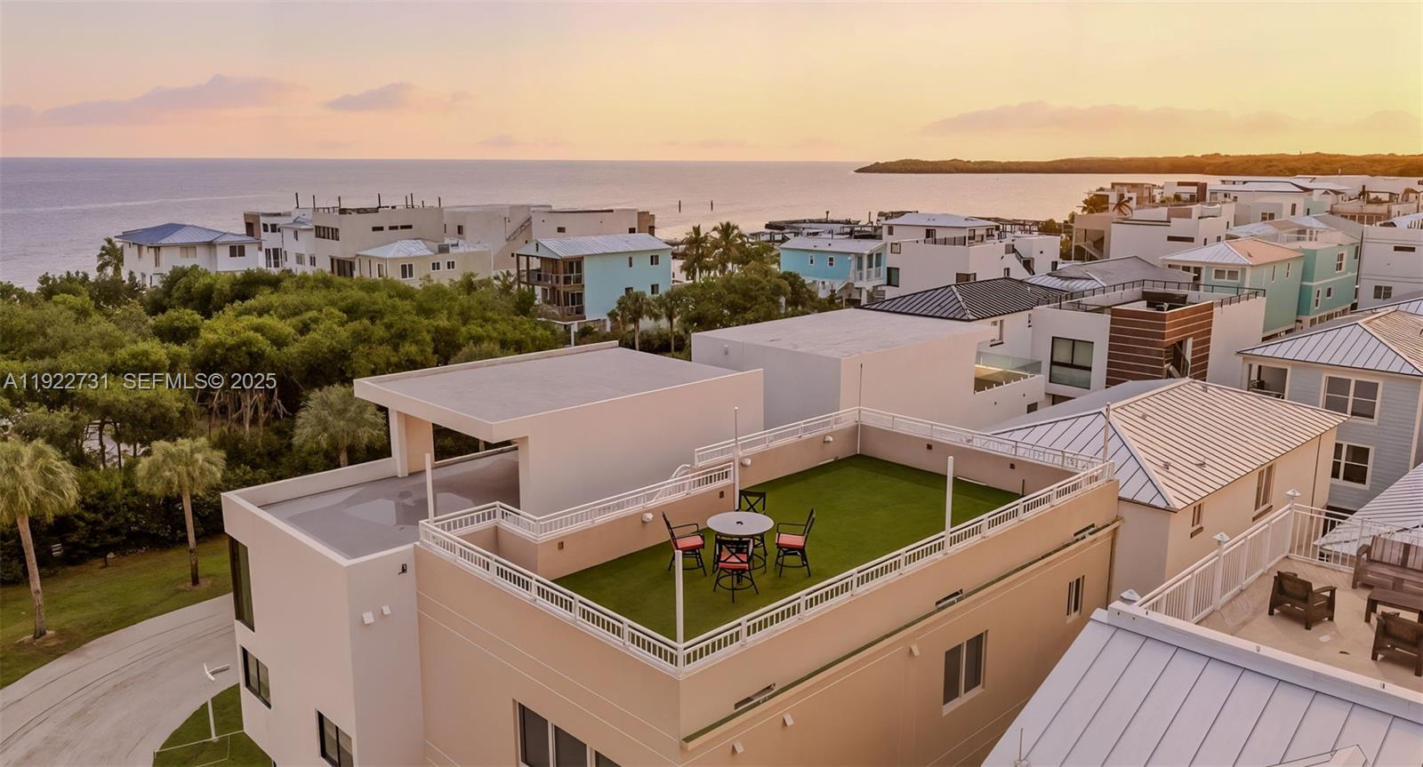 94825 Overseas Hwy 276