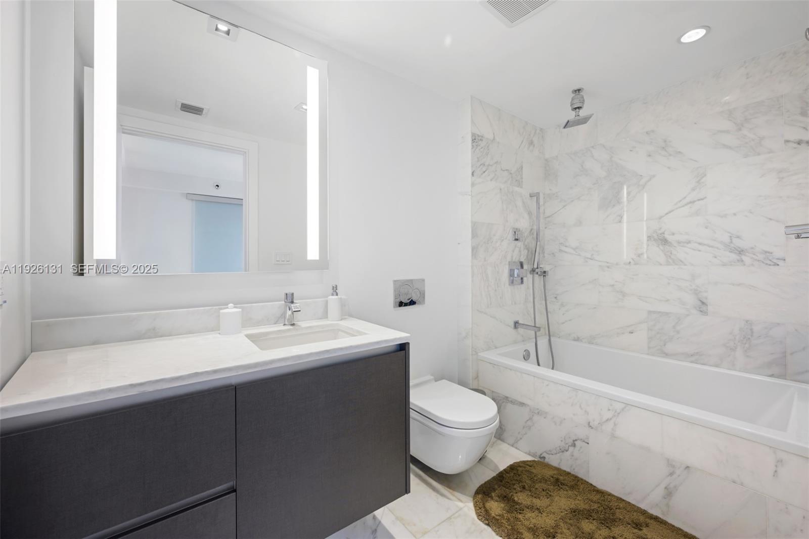 1451 Brickell Ave #1106 Miami, FL 33131