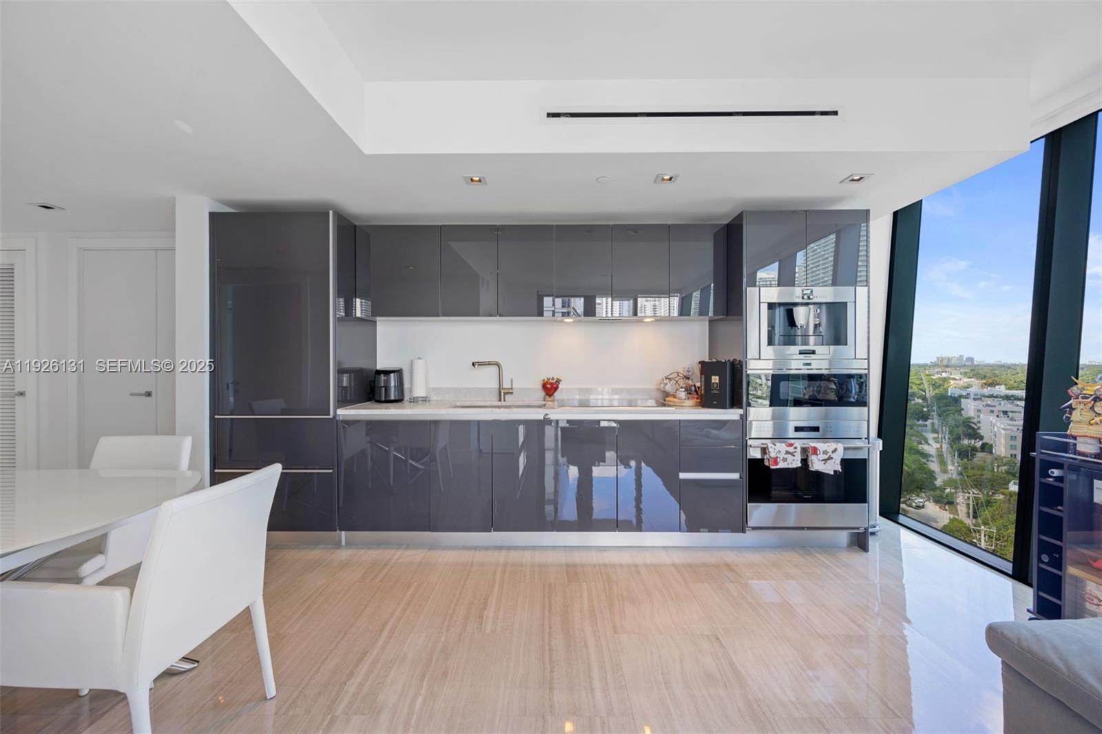 1451 Brickell Ave #1106 Miami, FL 33131