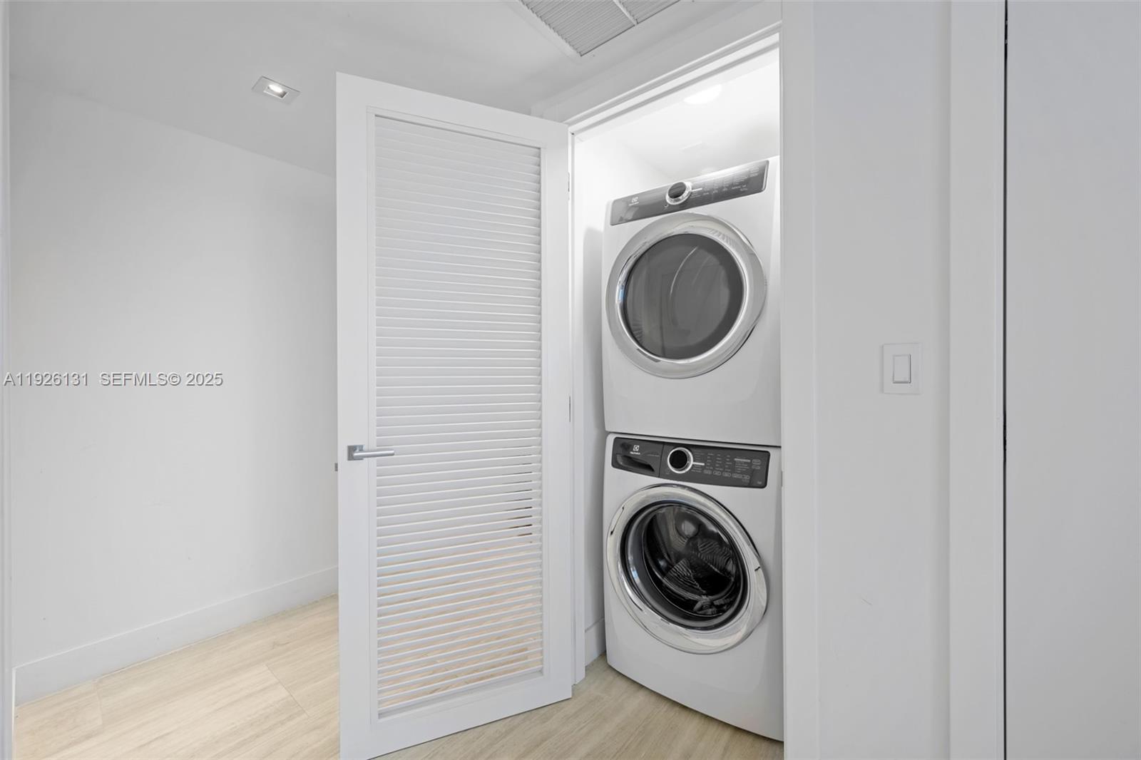 1451 Brickell Ave #1106 Miami, FL 33131