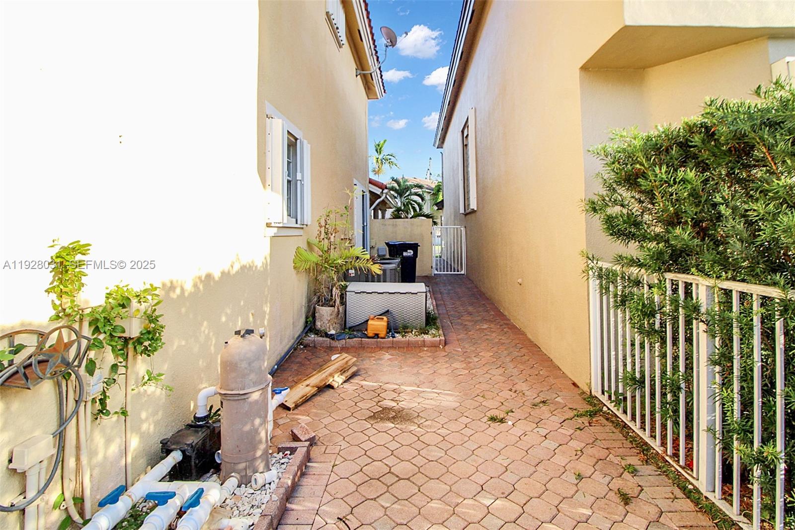 14756 SW 132nd Ave Miami, FL 33186