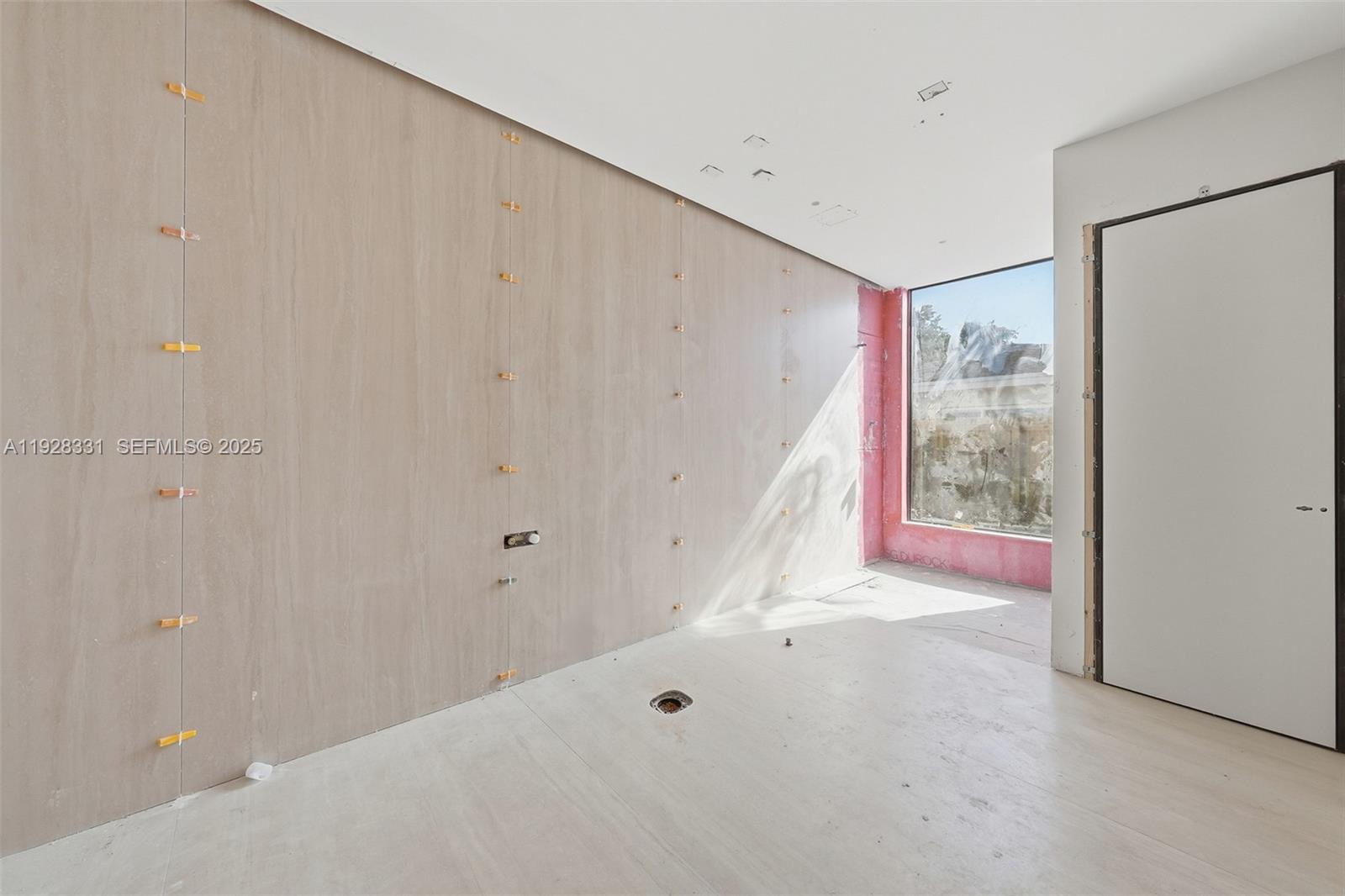 19610 NE 19th Pl Miami, FL 33179